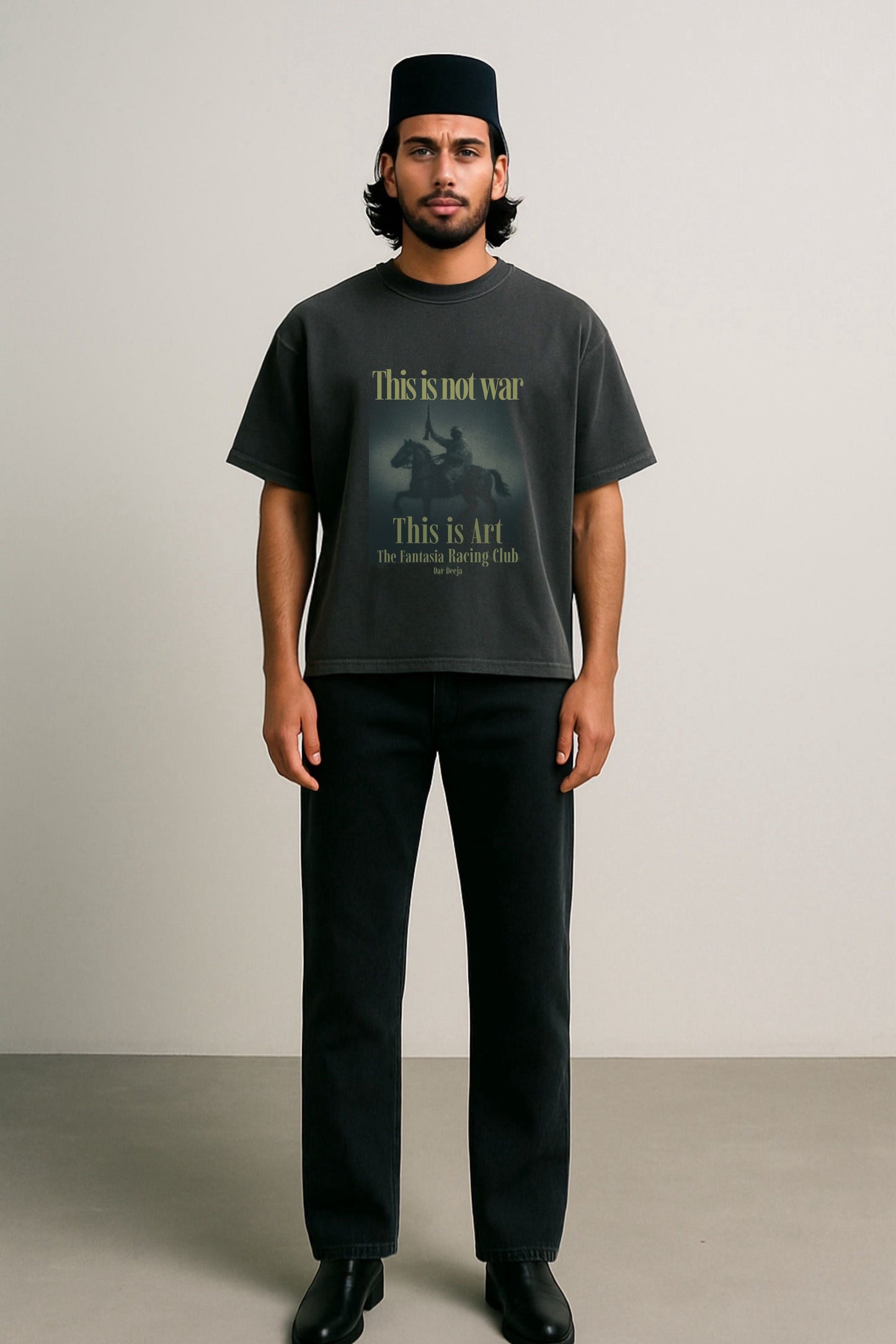 T-shirt This is not War  — Oversized fit — Dar Deeja